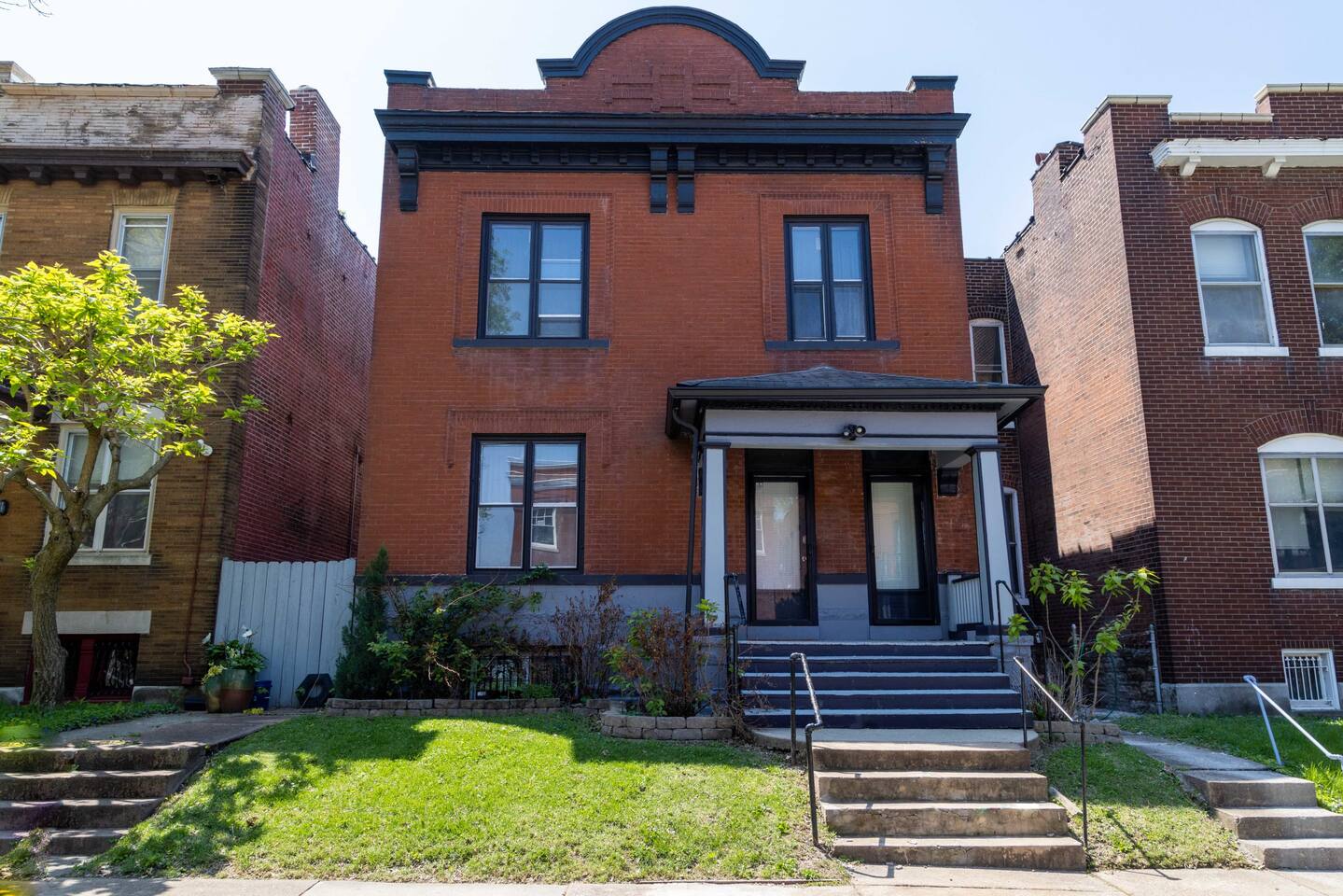 Beautiful Brick large Family Home  in the Fox Neighborhood