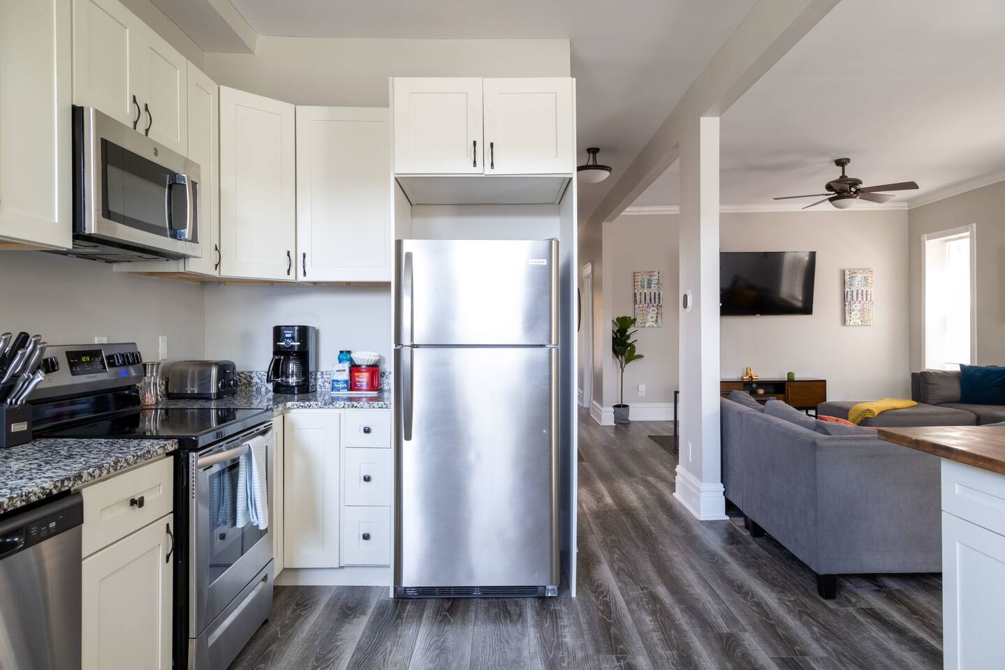 The open floor plan will make this home feel huge!