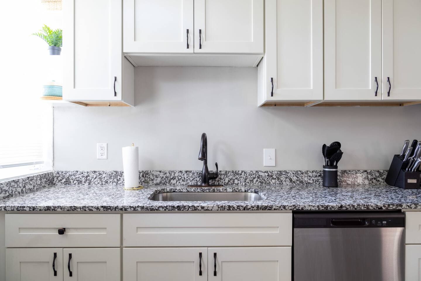 Large deep sink