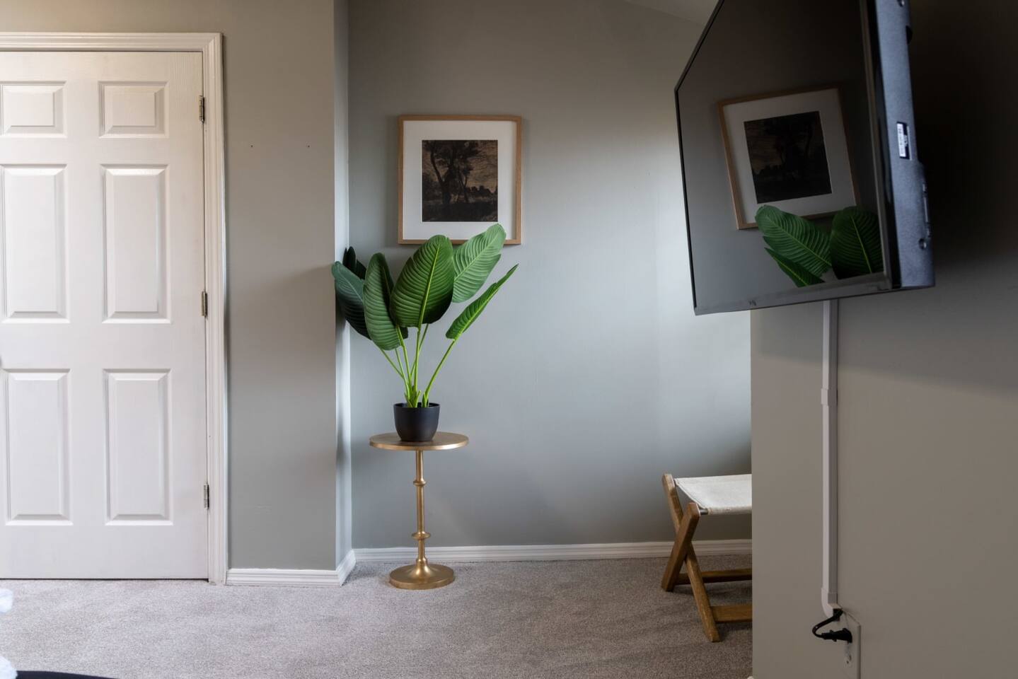A wall mounted smart TV and beautiful views await.
