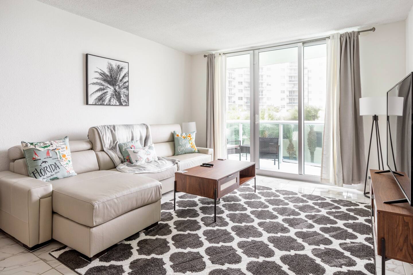 Beachfront King Villa at The Tides in Hollywood, FL