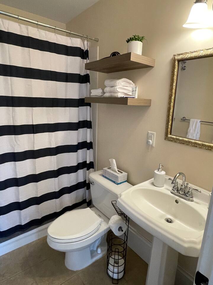 Historic Condo in the Heart of Ellicottville, photo 12