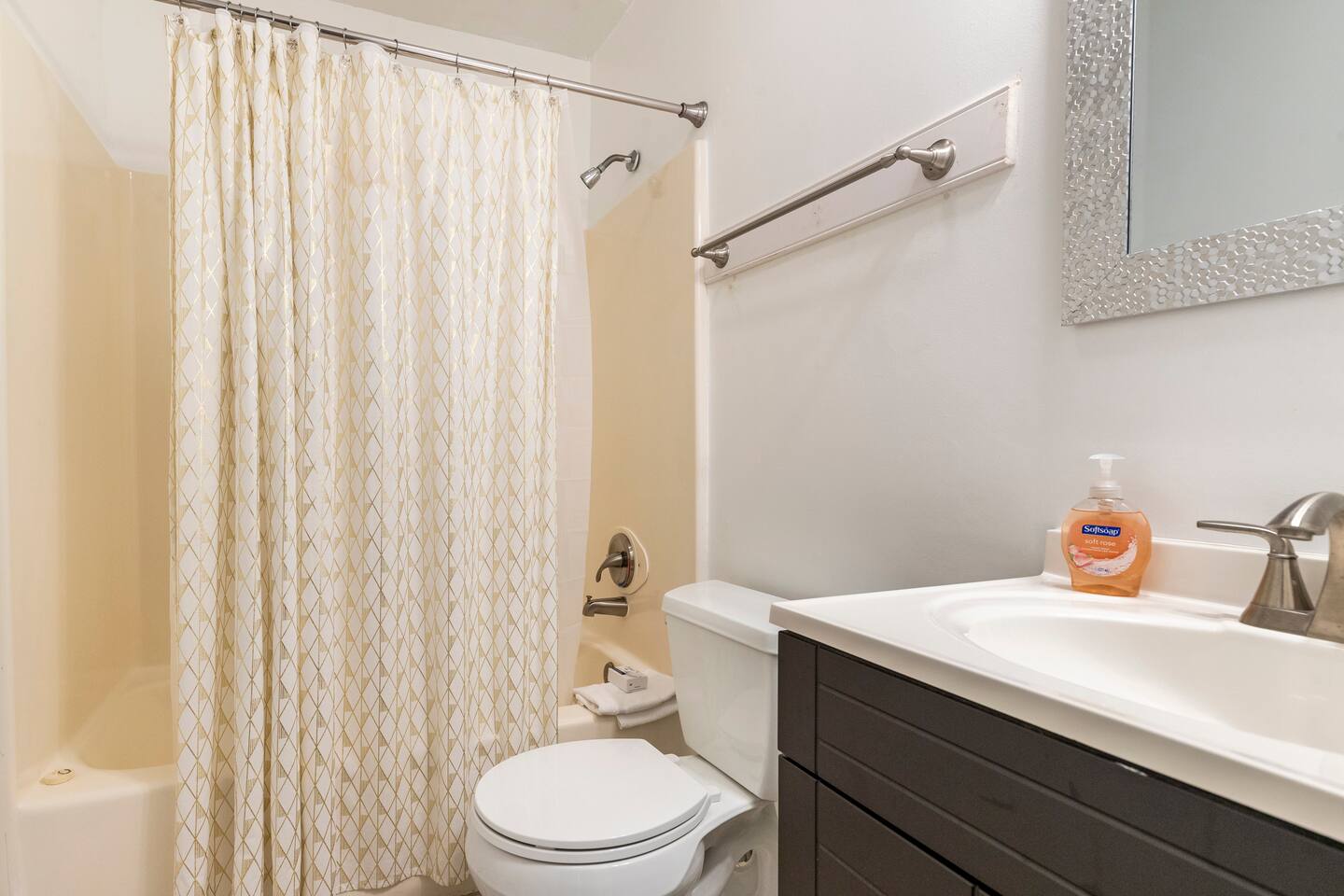 Coastal Condo with Pool, Hot Tub & Pickleball, photo 12