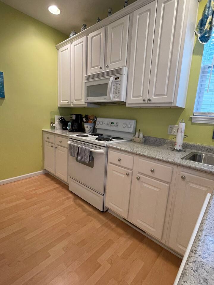 Lakeside Chautauqua Golden Home, photo 8