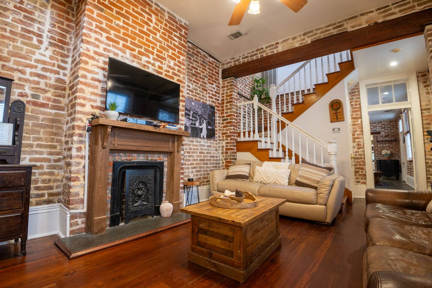 Trendy Warehouse Stay | Perfect Getaway