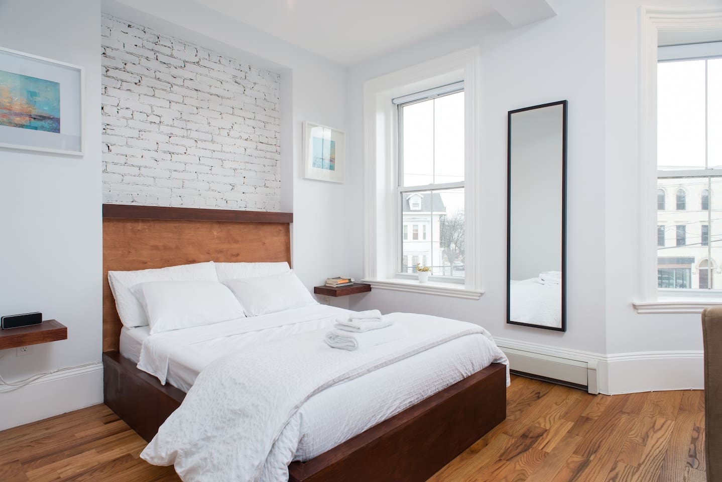 AKBrownstone: custom-built, park garden view by T