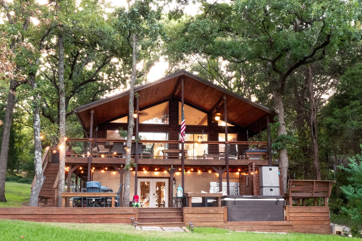 The Good Earth Lake House