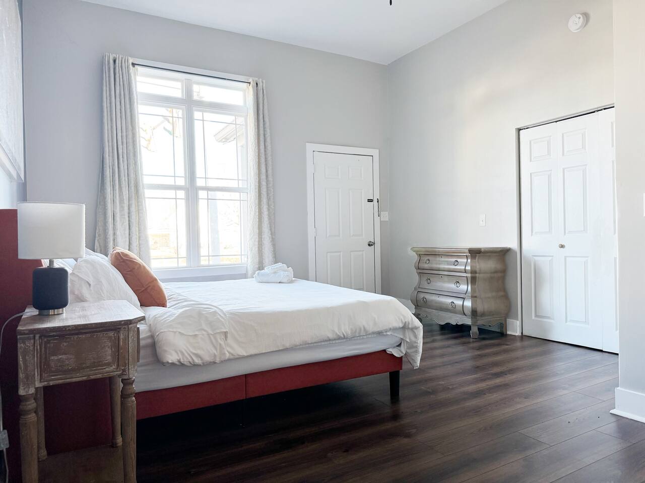 The Washington Apartments