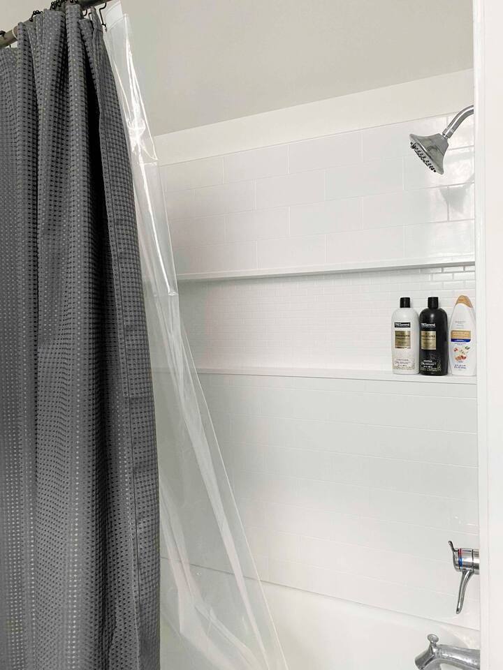 The Washington Apartments