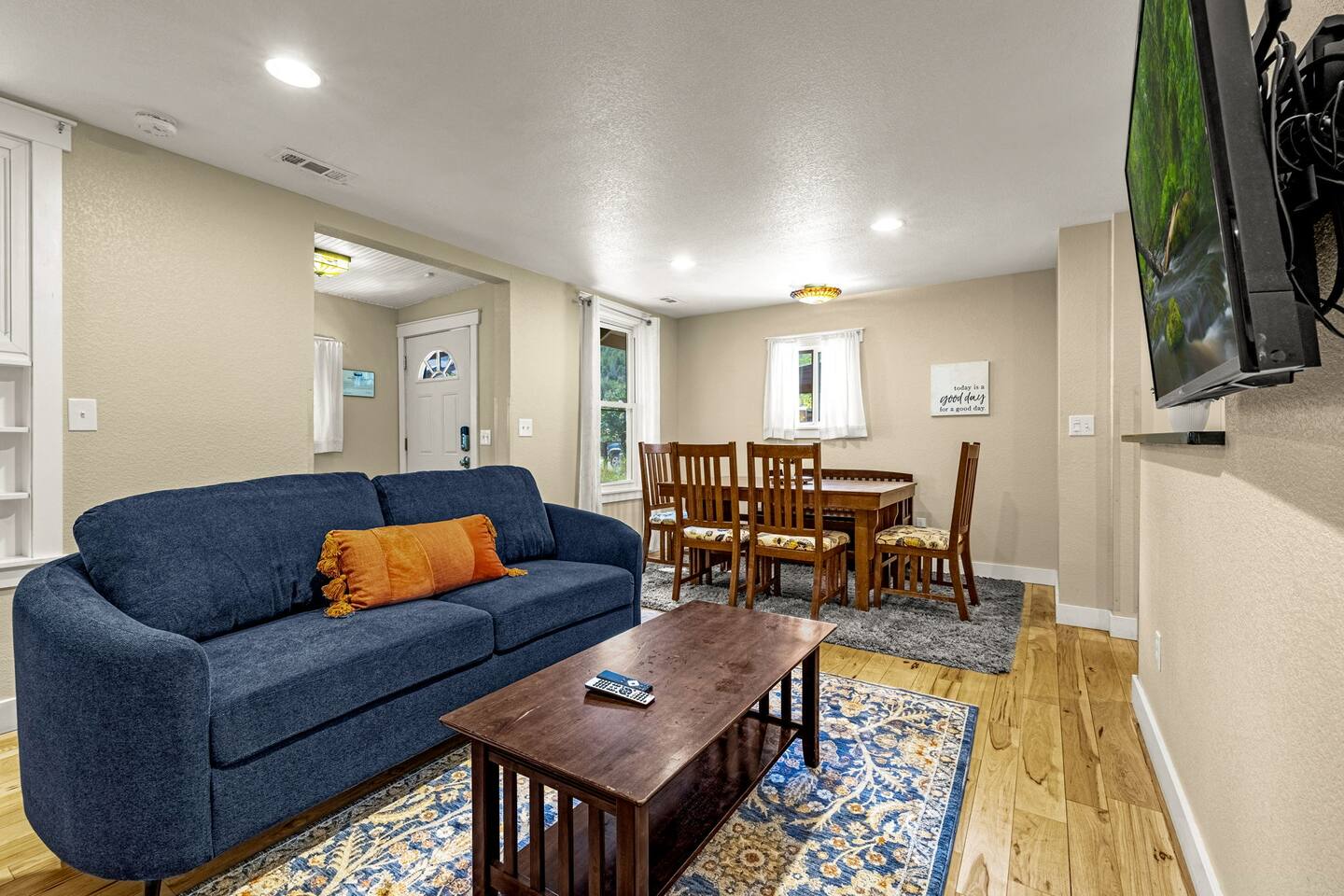 Hikers Hideaway-Hot Tub, Palmer Lake 3B/2.5b Gem