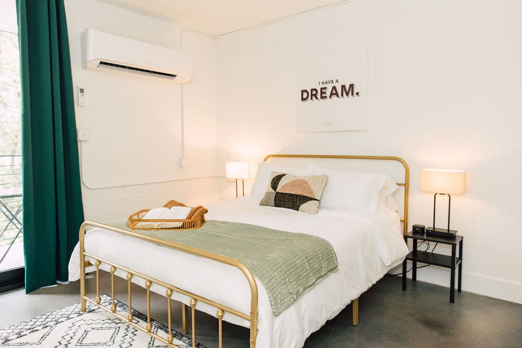 The Coretta – Walkable Downtown Atlanta + Rooftop