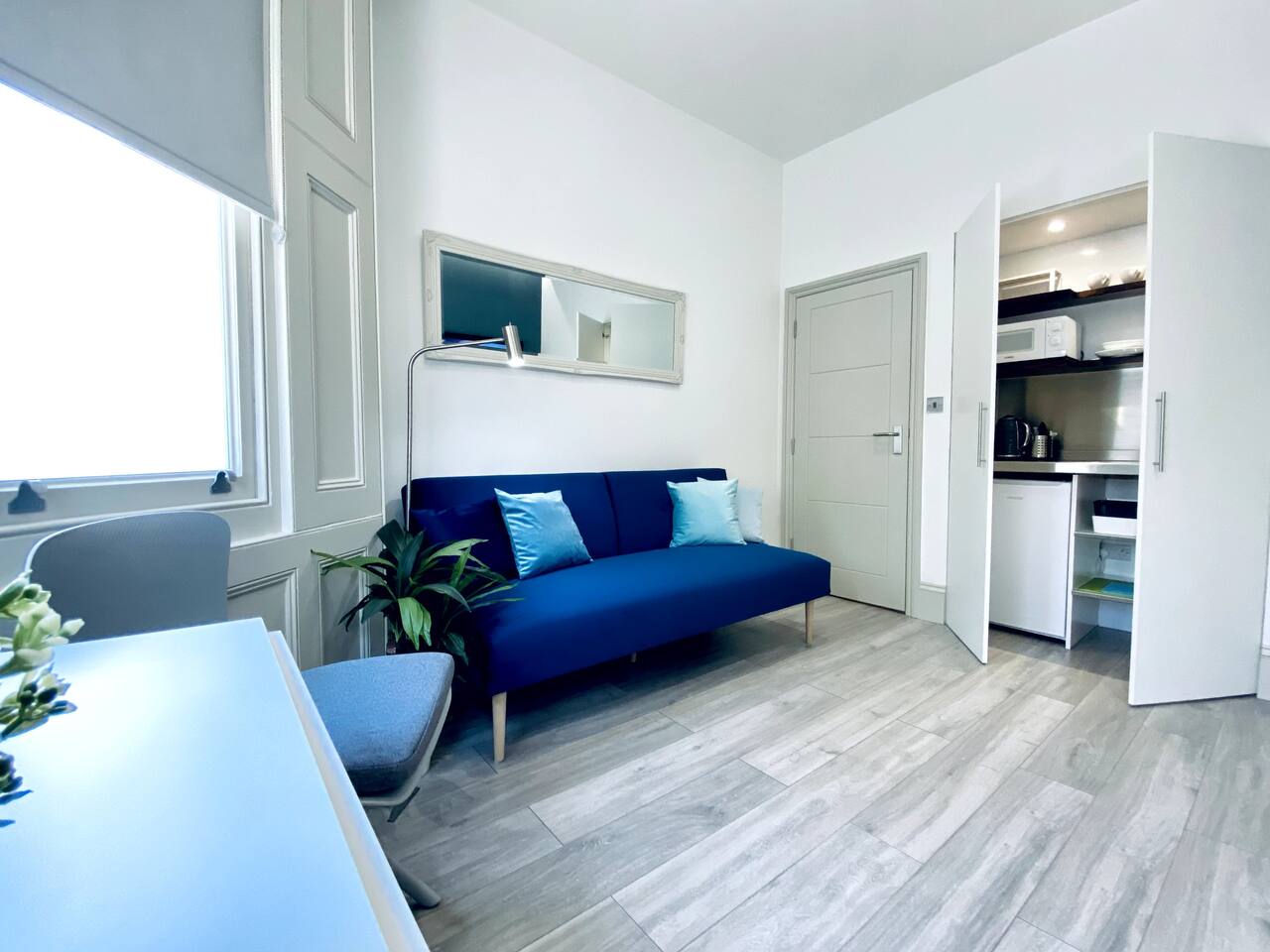 1 |Seaside Serenity|Chic Studio Steps to Promenade