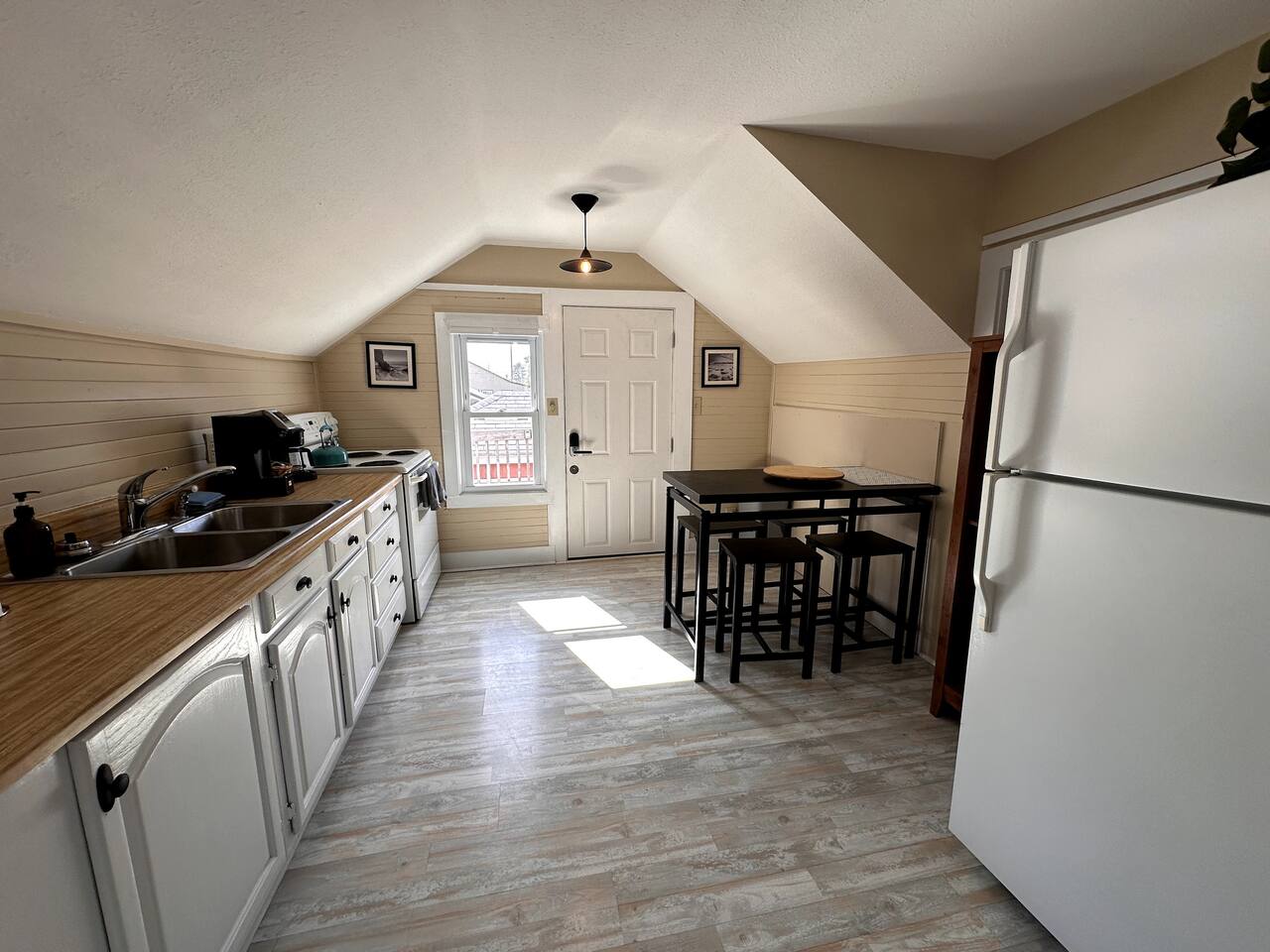 Reef Knot At Coinjock Marina - Dog Friendly!