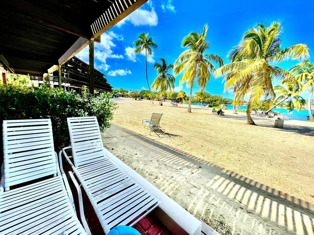 Beach Level Suite c104