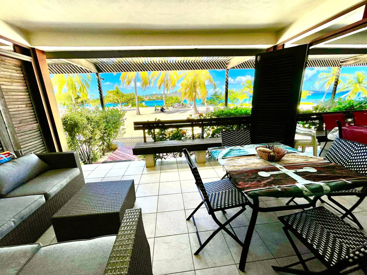 2 Side-by-Side Suites