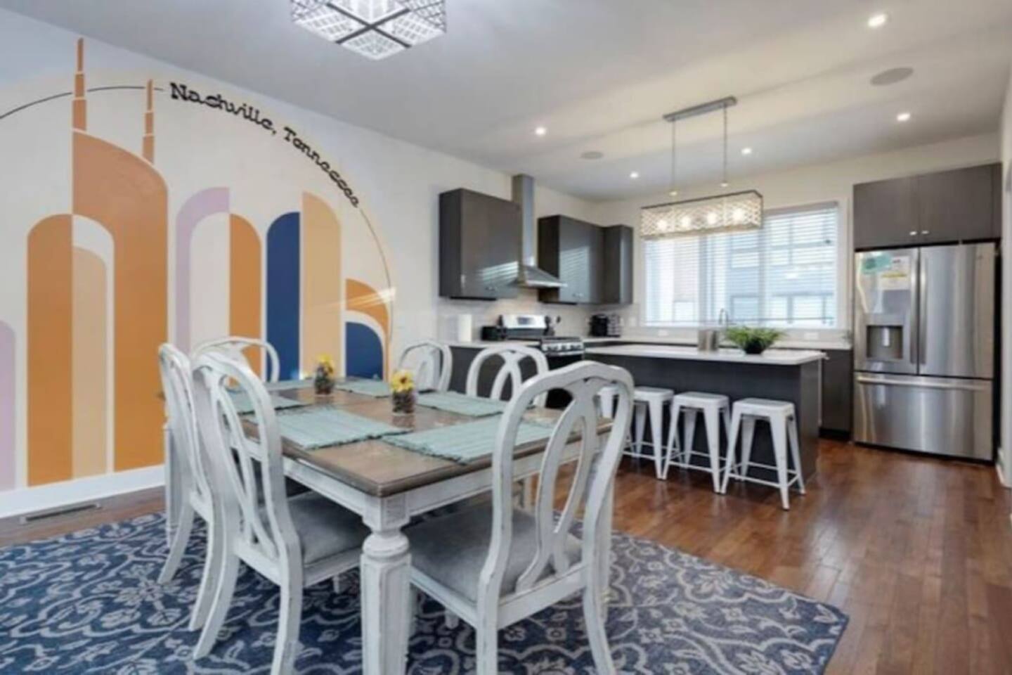 Modern Townhome w/ Game Room 10min to Downtown!