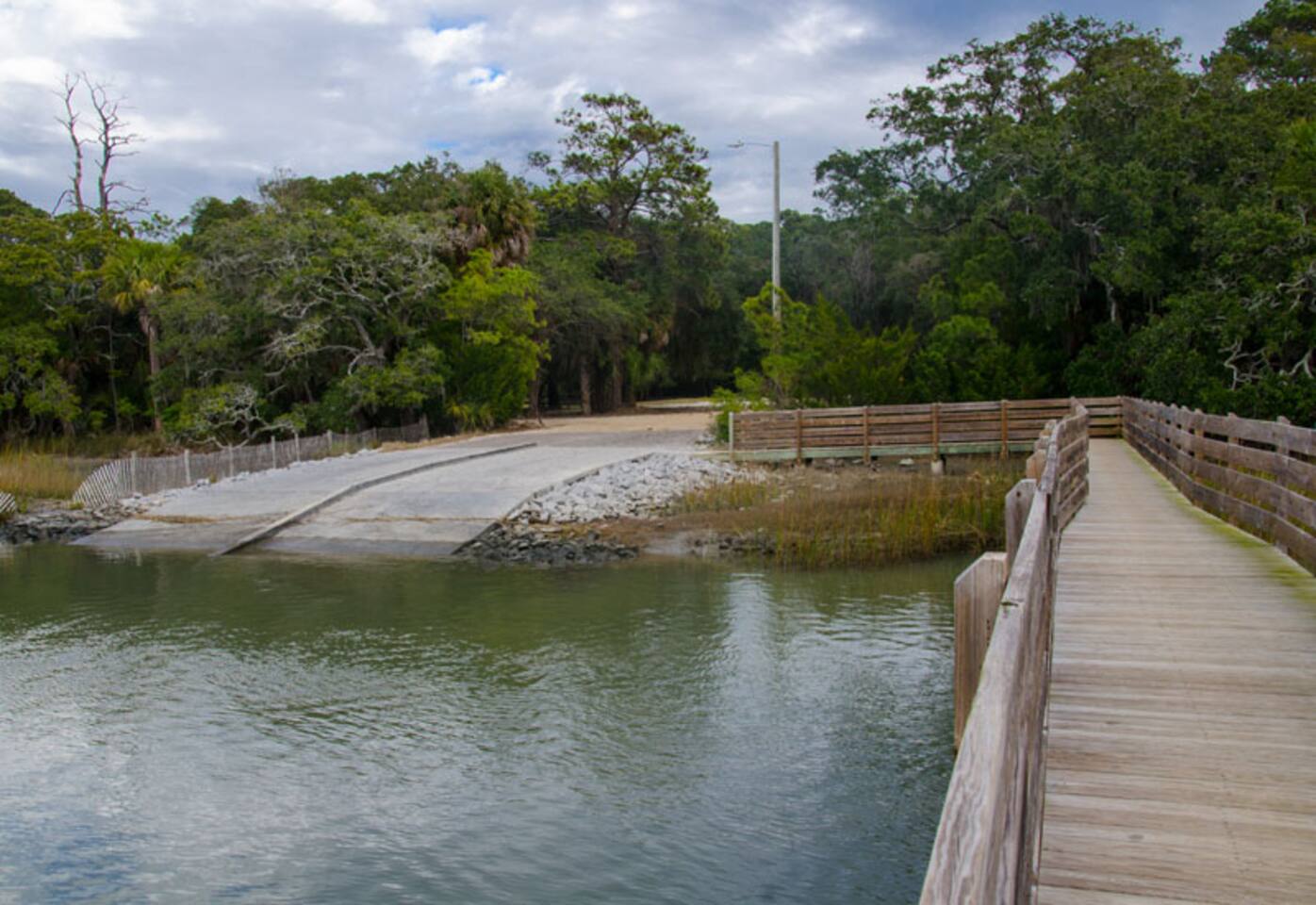 Live Oak Boat Landing Is 2 Mins From The Neighborhood Driveway Down Palmetto Road

And Dawhoo Landing Is Right Up Hwy-174 If You Prefer To Run Up The Wadmalaw  Or Kiawah Rivers or Bohicket Creek to Seabrook and Kiawah