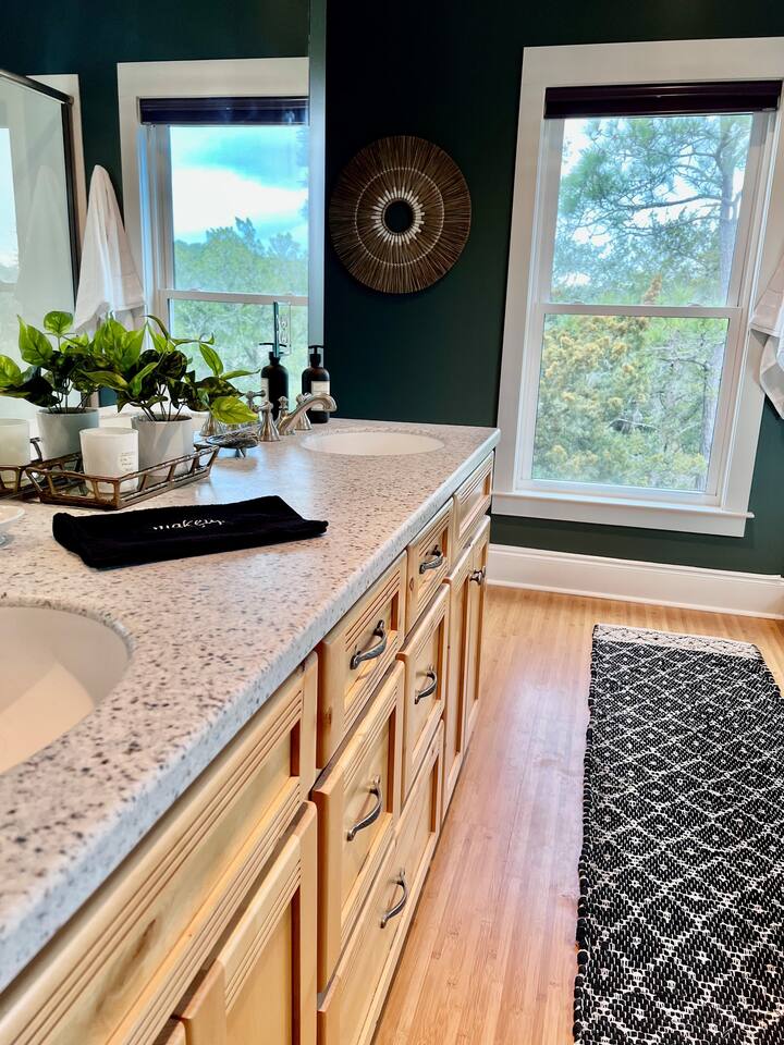 Double Vanities.  All With Ample Tree Top Views