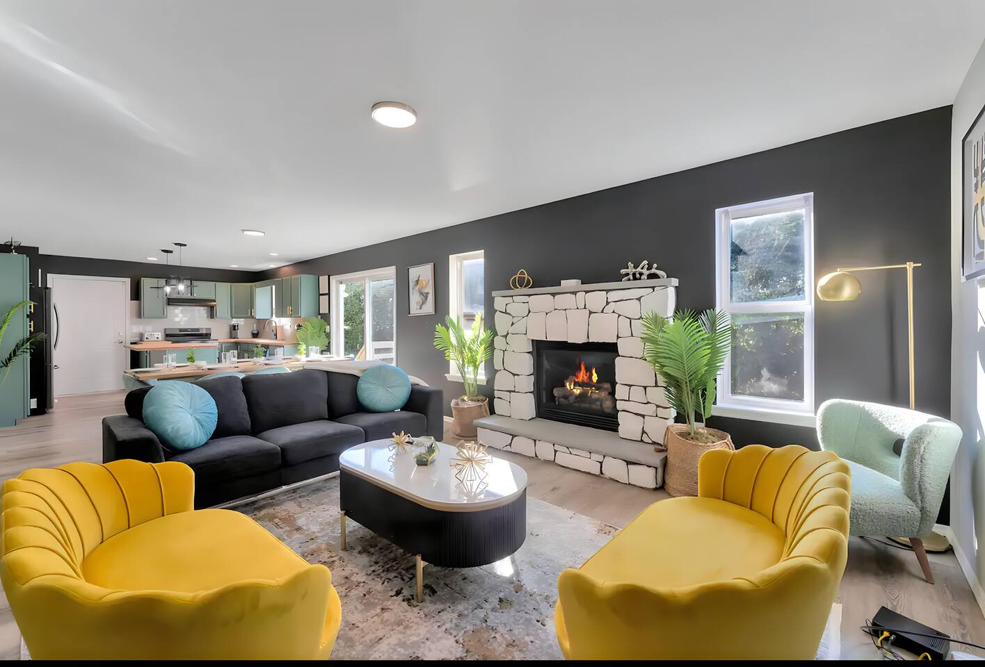 5BR Hot Tub, Sauna, GameRoom, Lake Access