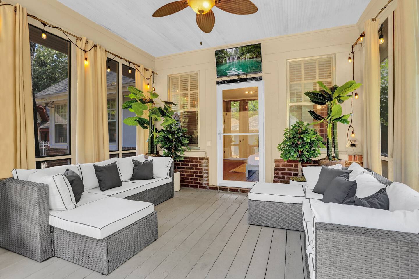 Charming Memphis Cottage | 10 Min to Beale St