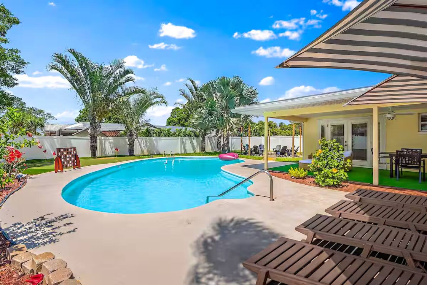 Clearwater LUXE! Tropical Family Beach Villa