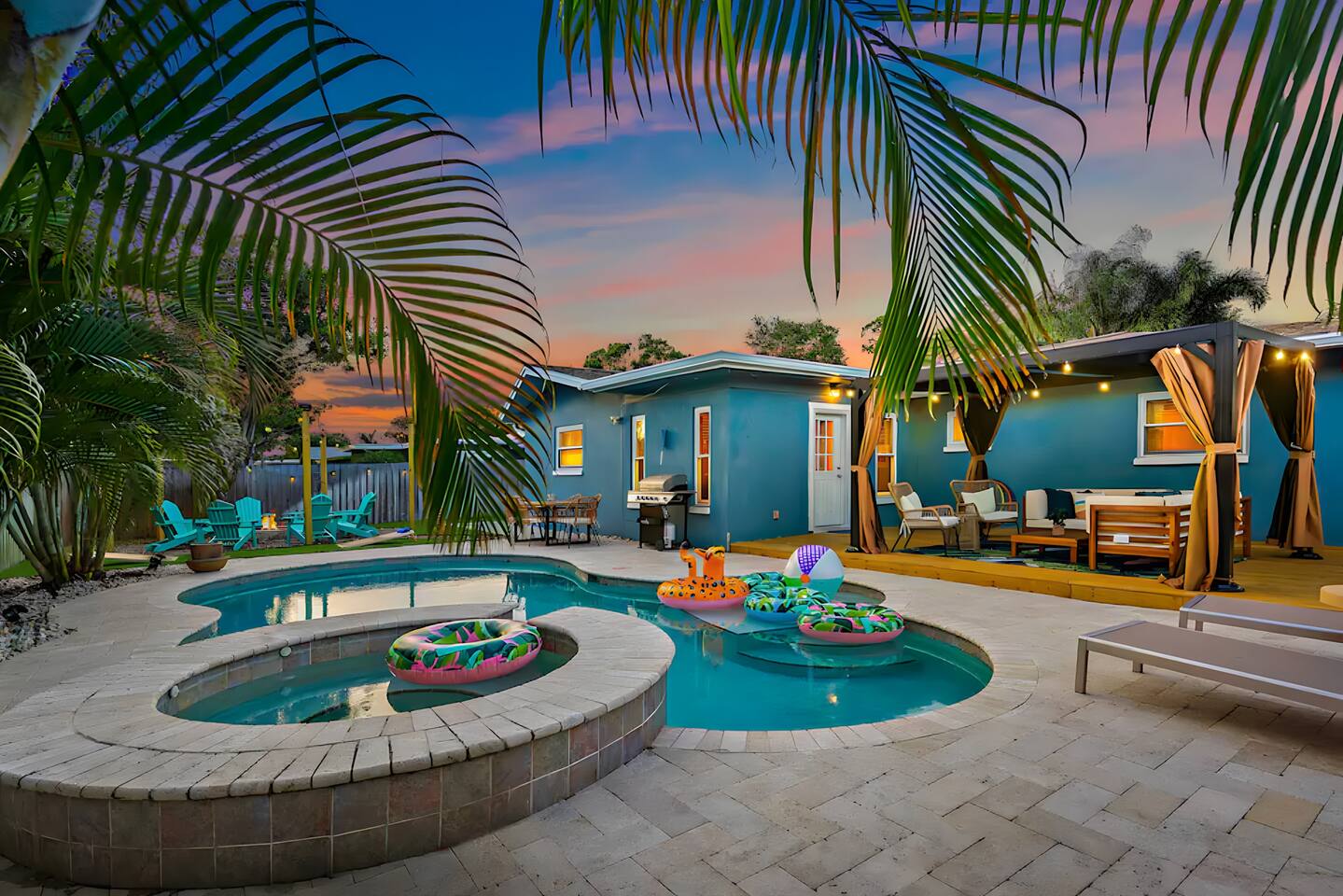 Heated Pool, Golf, FUN! Clearwater Game Villa