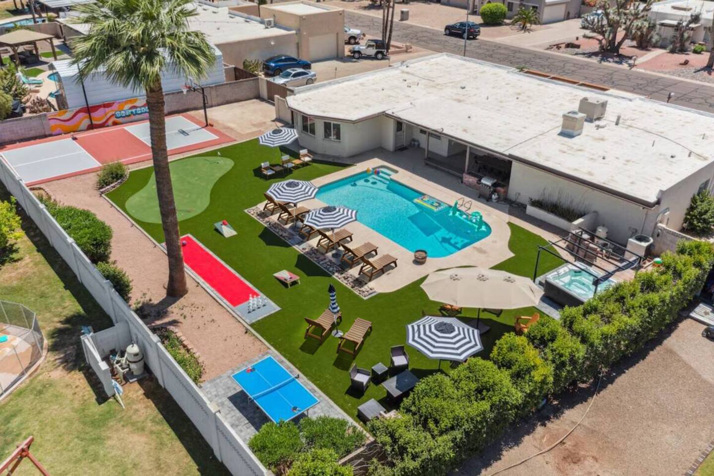 Scottsdale Oasis! Pool, Pickleball, Bowling,Golf!+