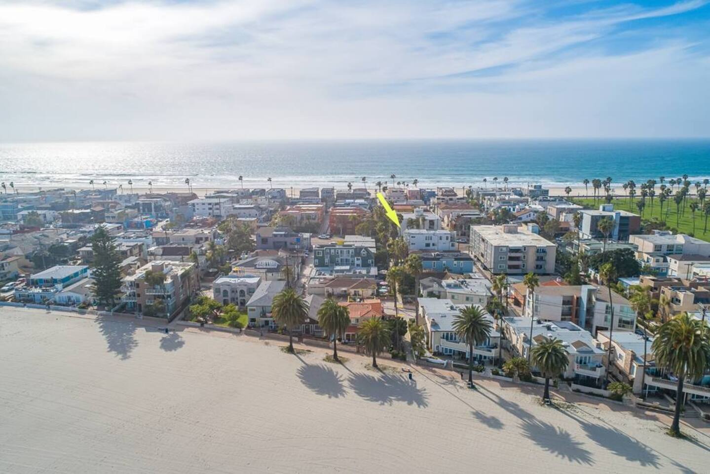 Mission Beach • Fire Pit • Walk to Sand