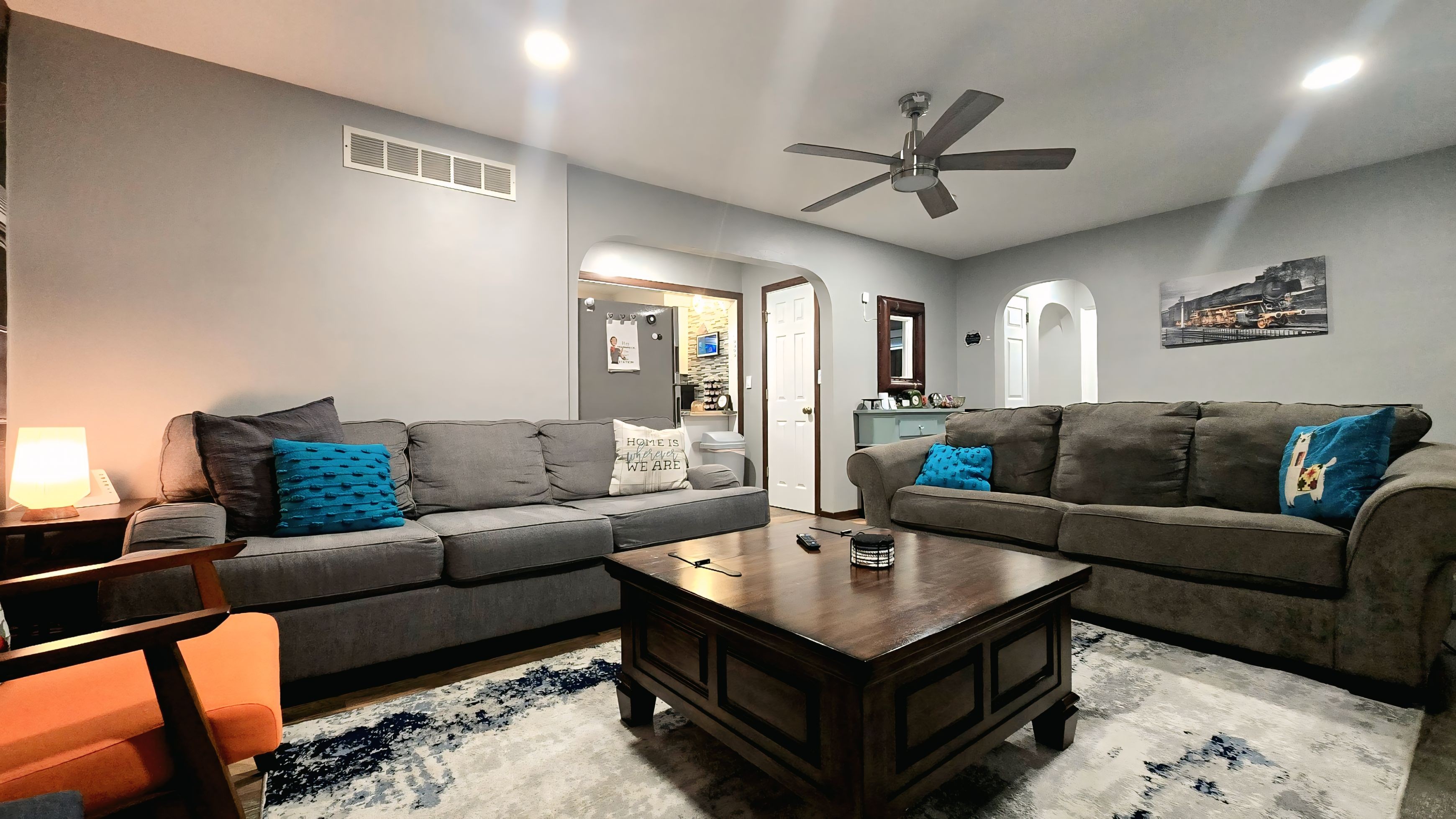 Dual-Home Ranch for Large Groups