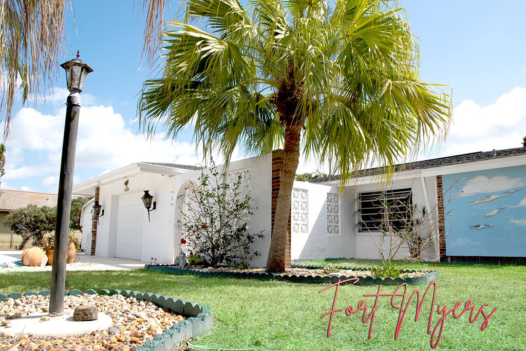Fishermans Retreat-Large Family Home-Indoor Patio