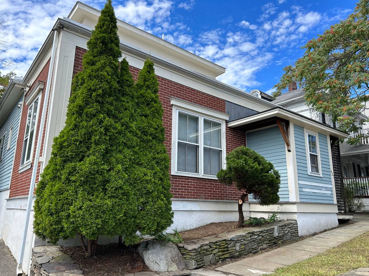 Lord Medford Apartments