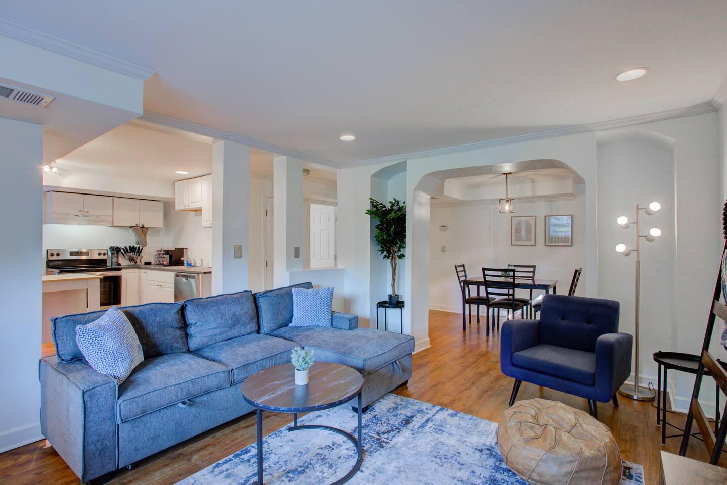 East Lake City Escape near Golf