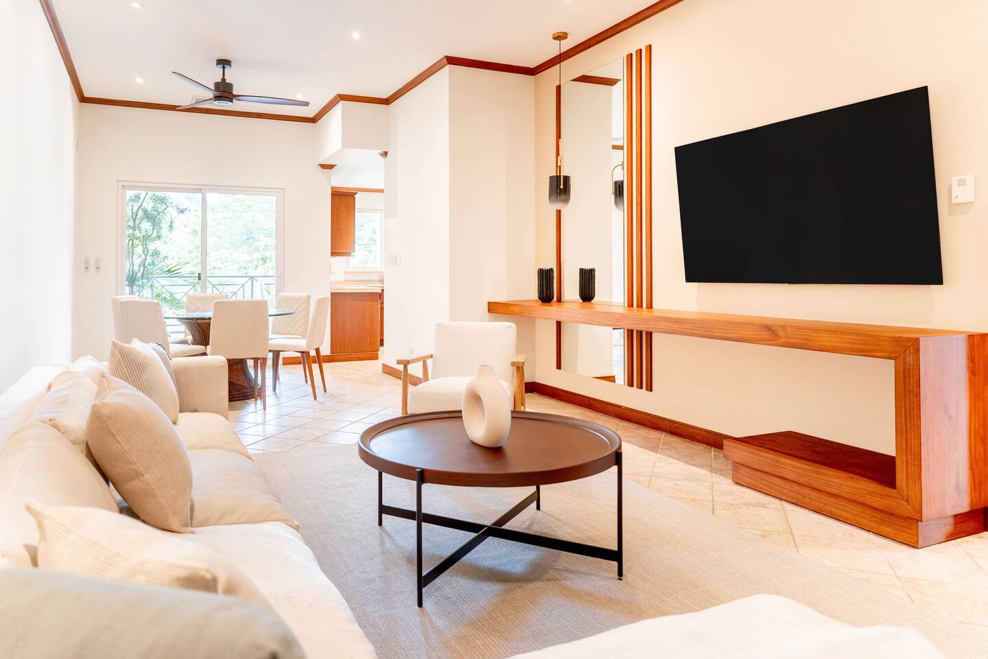 Stylish Apartment w/ Hotel Amenities @ Los Sueños