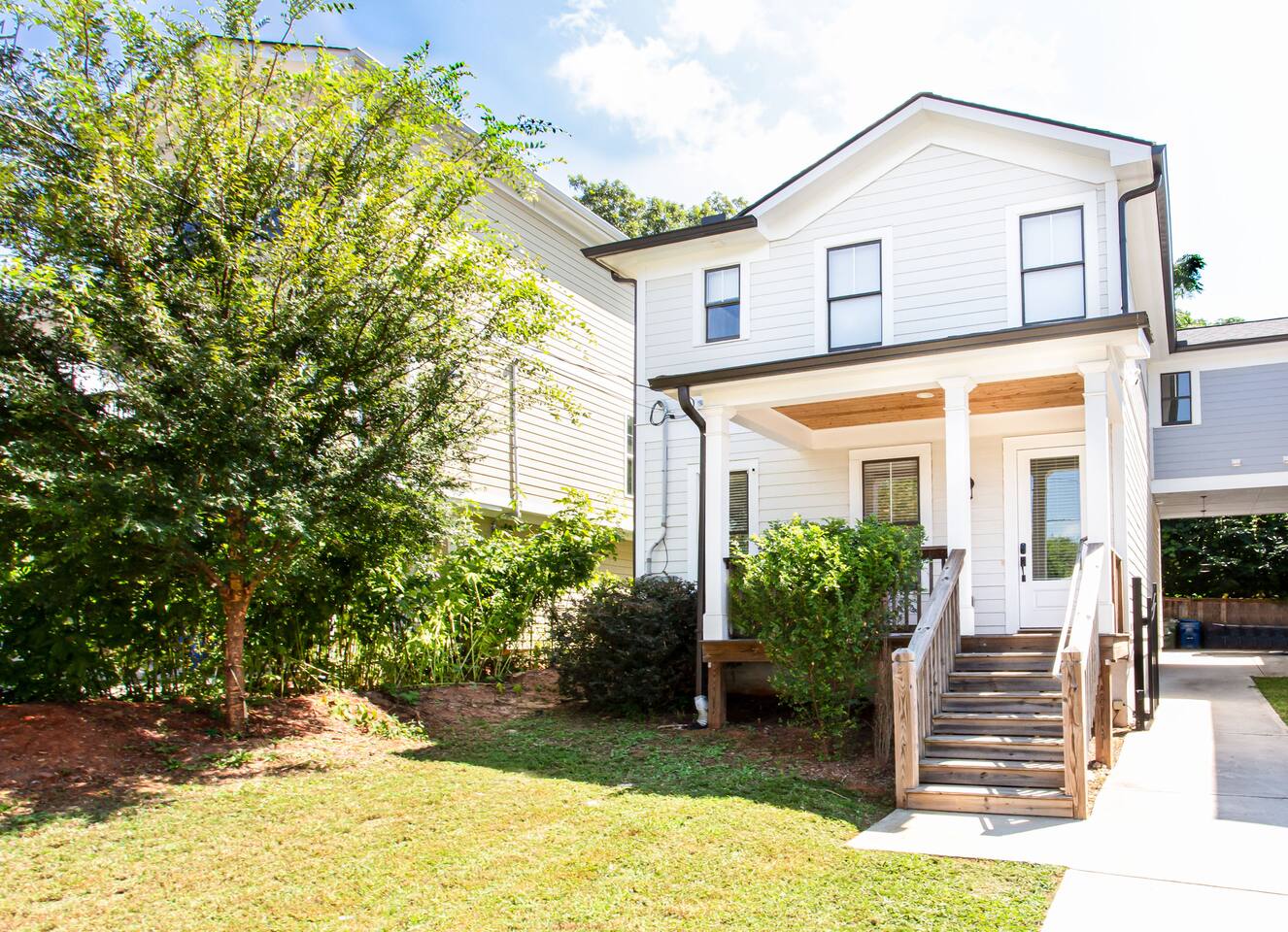 Stylish Atlanta Retreat • Close to Inman & Midtown