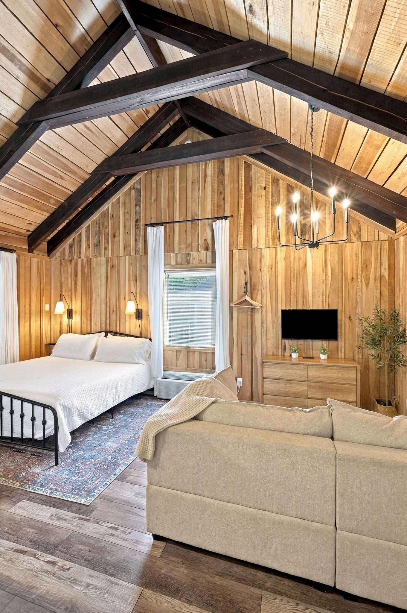Cozy Creekside Cabin Near Waterfalls w/ Fire Pit