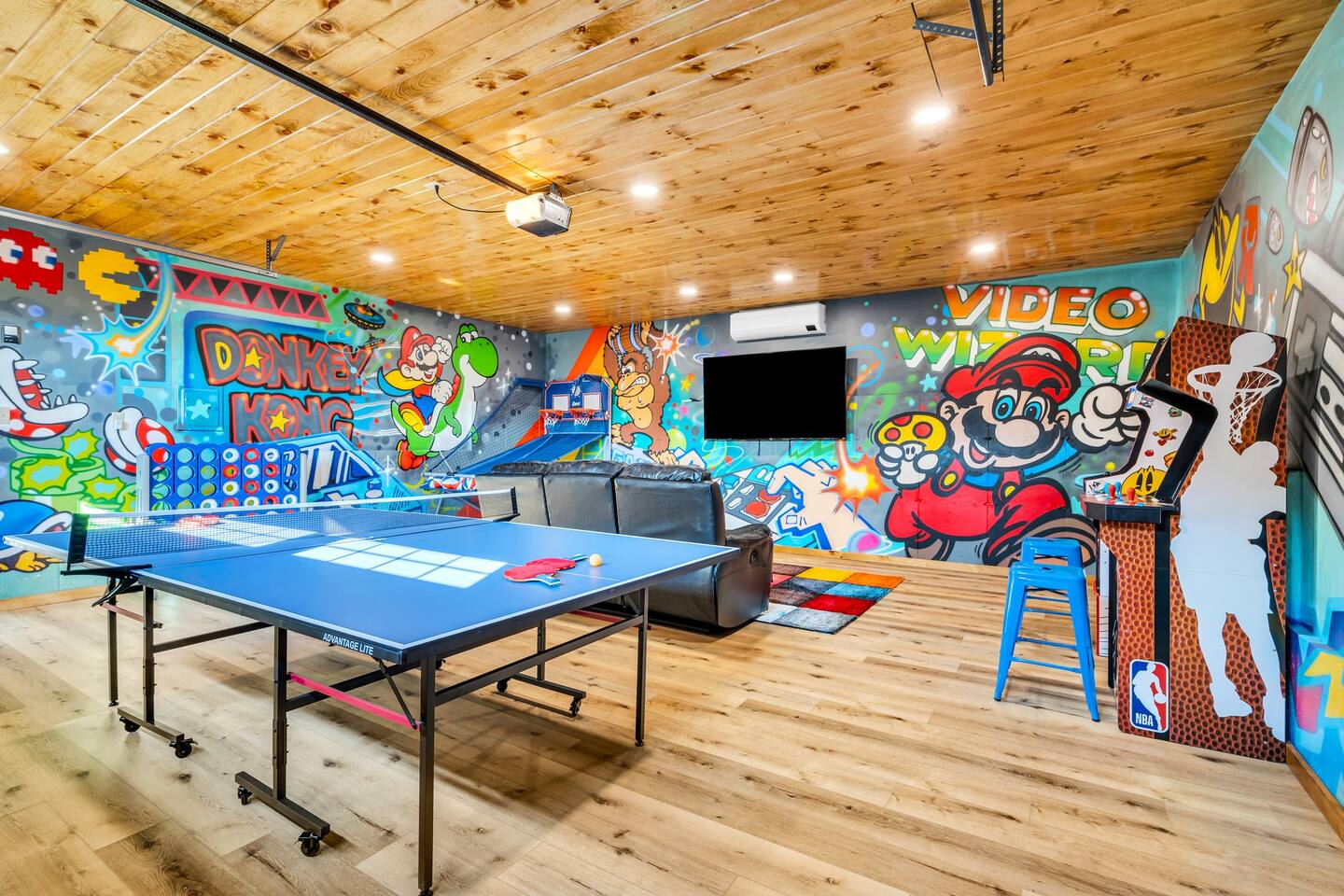 Sunday River, Killer view! Hot Tub, Epic Game room