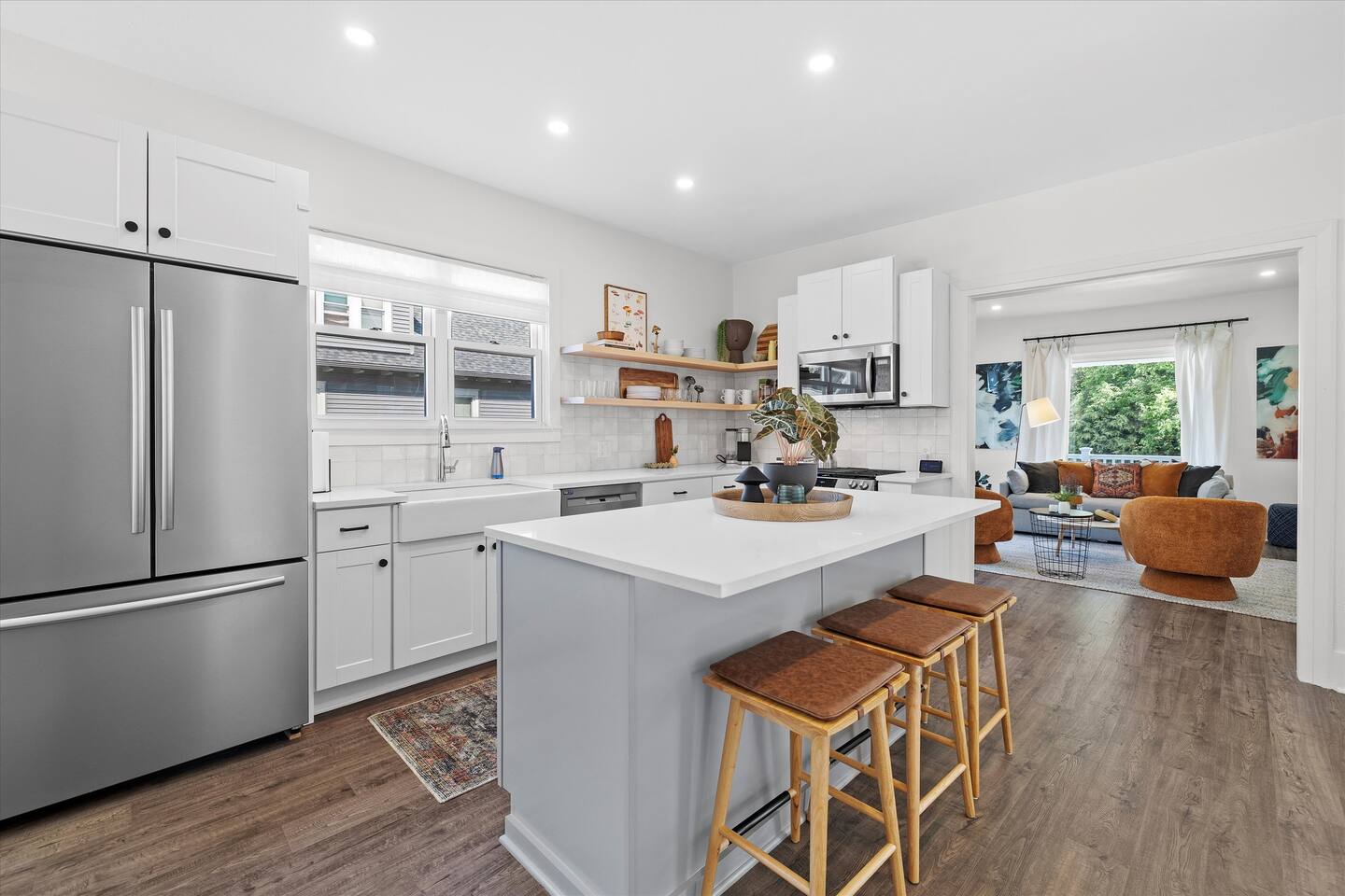 Stylish Home w/ Fire Pit near Wedding Venues&Lakes