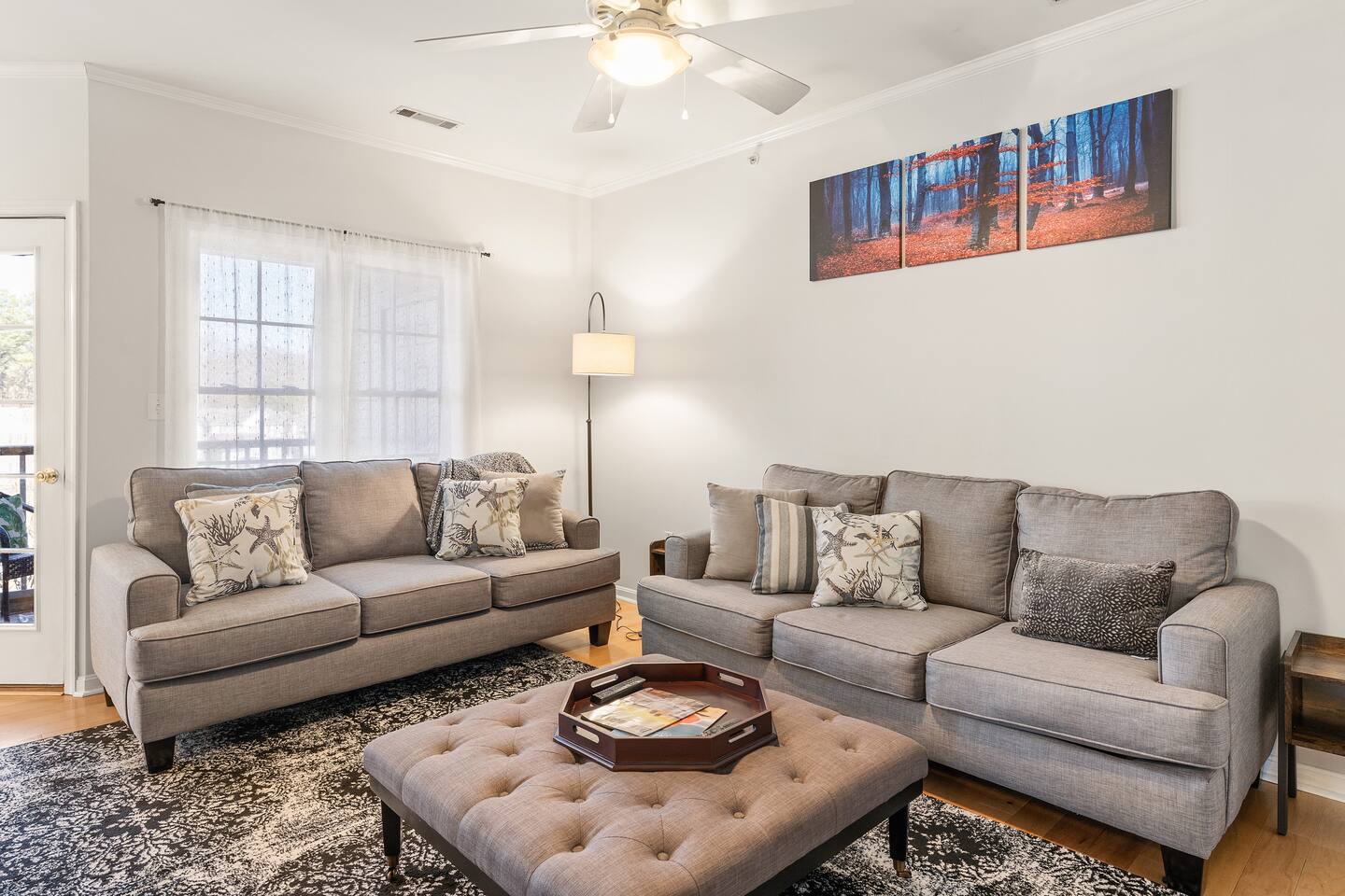 Cozy Creekwood Condo - Relaxing Getaway - W/ Pool photo 6