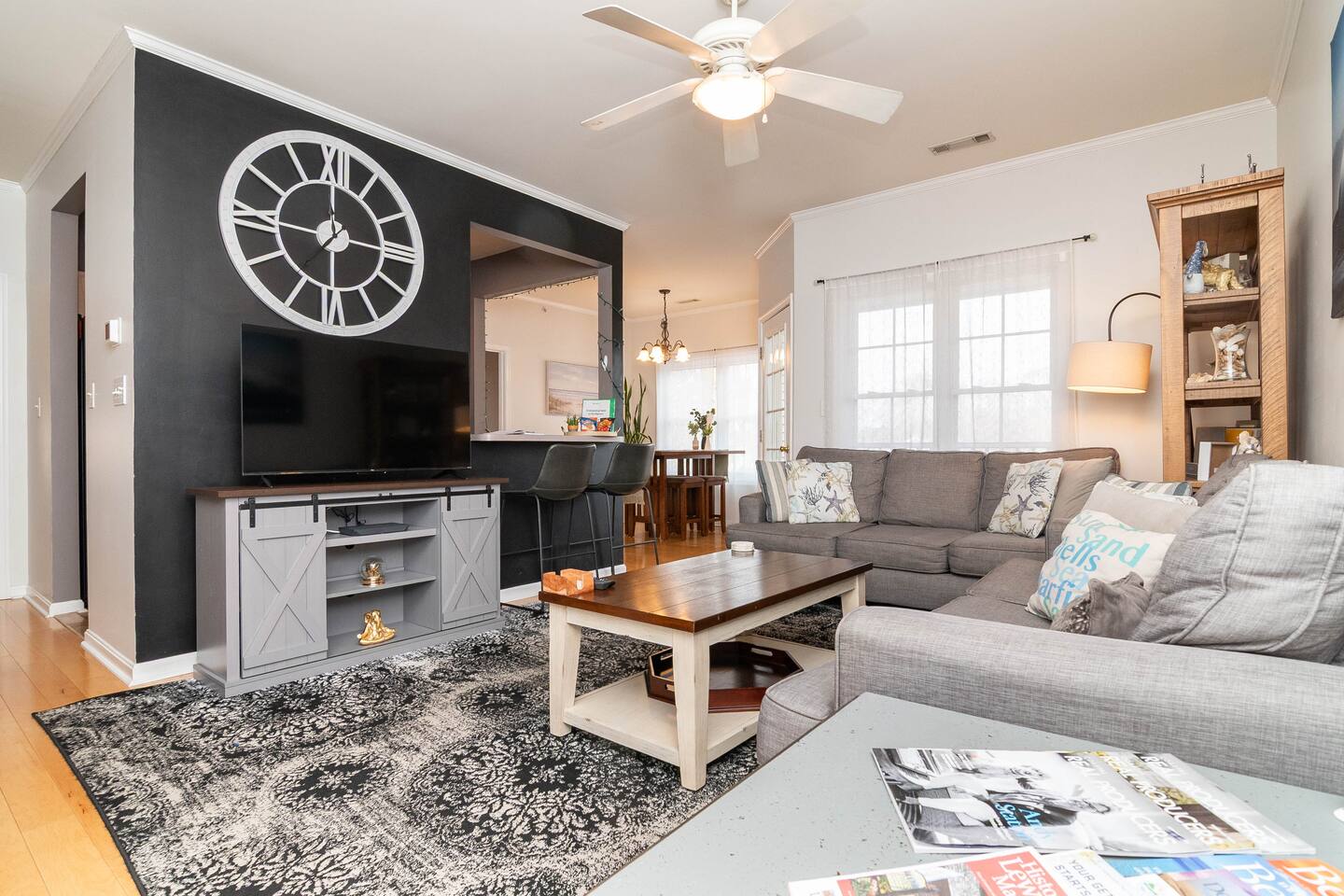 Cozy Creekwood Condo - Relaxing Getaway - W/ Pool photo 33