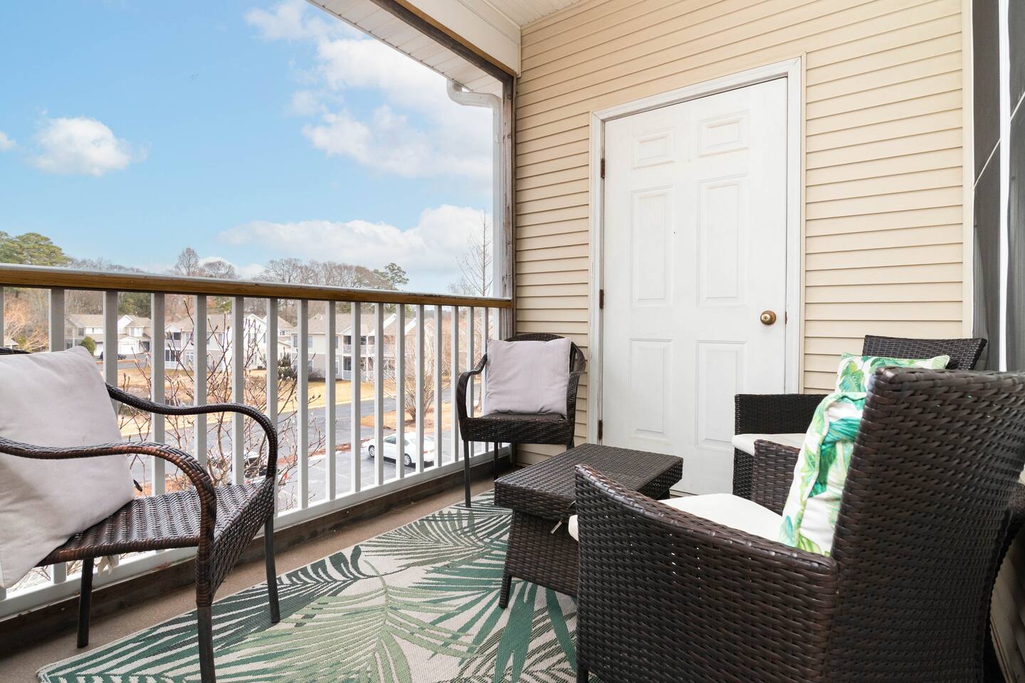Cozy Creekwood Condo - Relaxing Getaway - W/ Pool photo 47