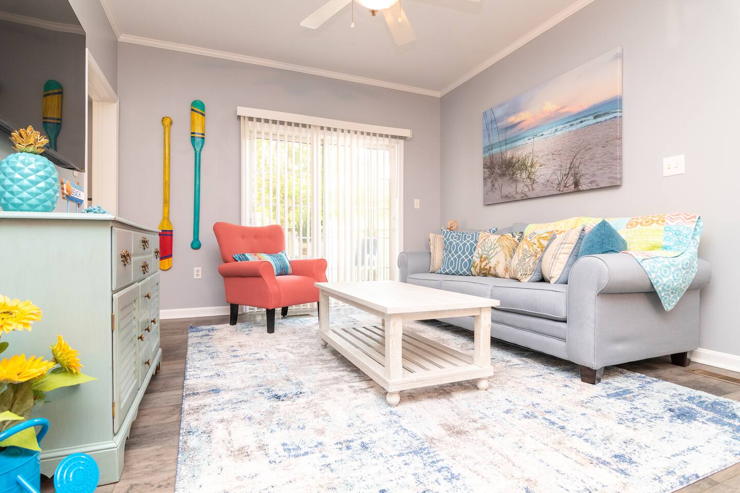 Blue Oasis Retreat - Pool Access - 2BR photo 15