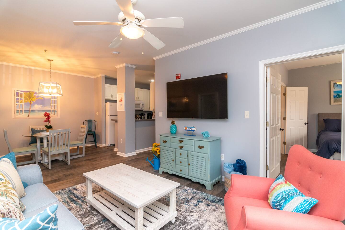 Blue Oasis Retreat - Pool Access - 2BR photo 17