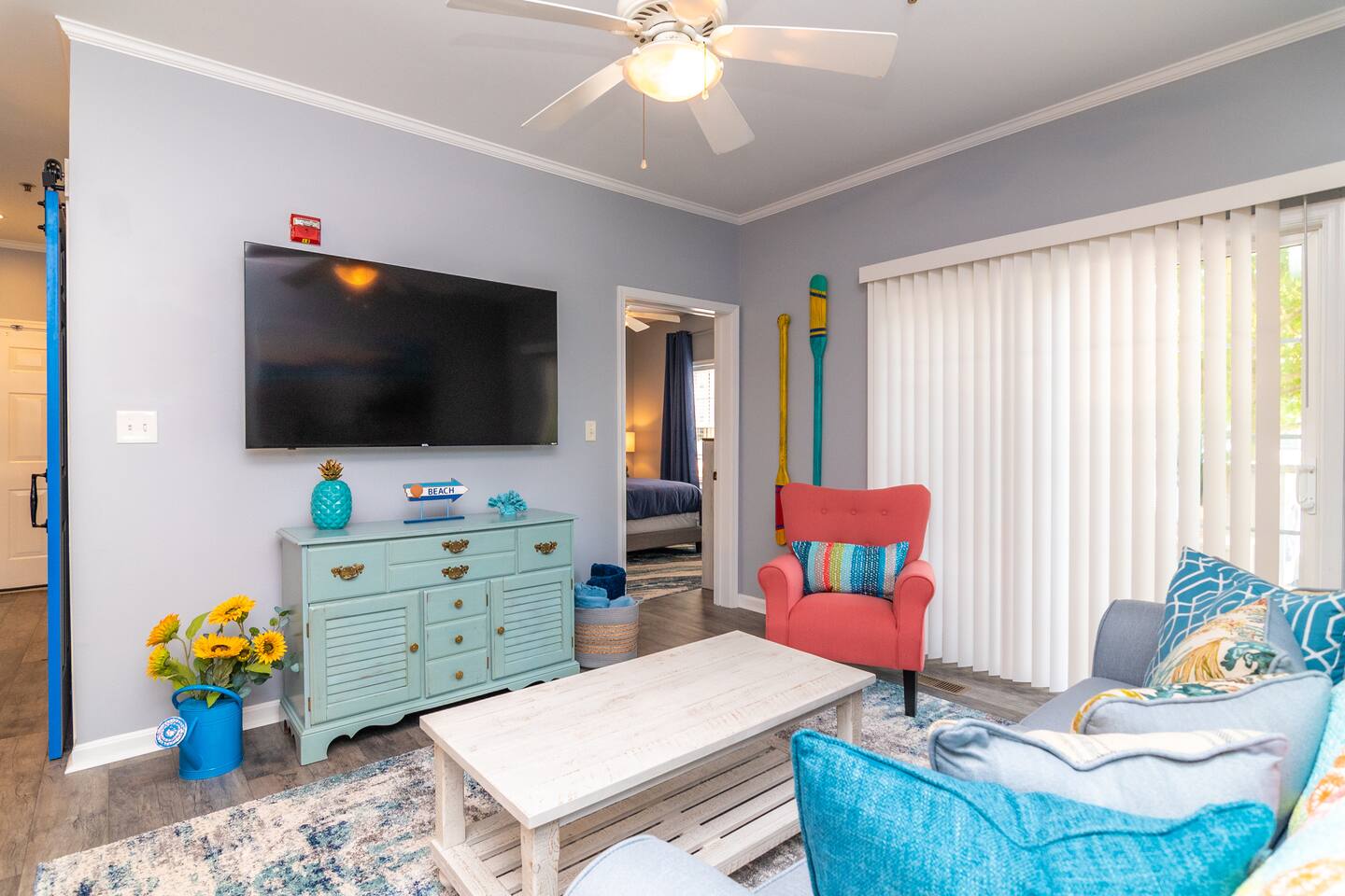 Blue Oasis Retreat - Pool Access - 2BR photo 9