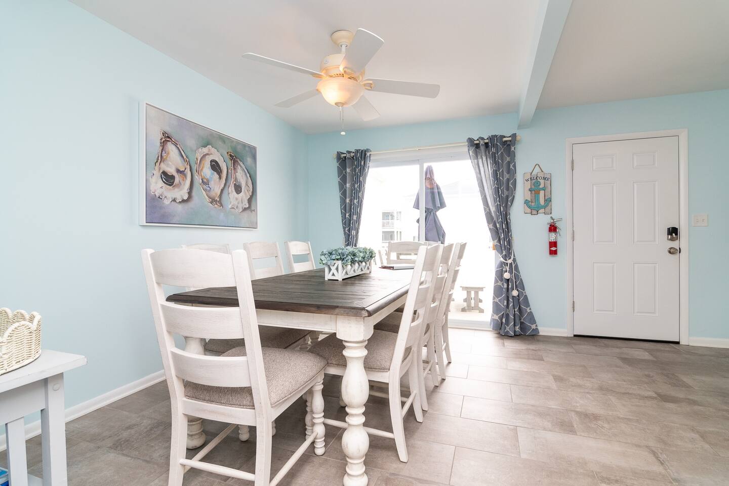*Walk to the Beach* Ocean Block Condo - Pool photo 27