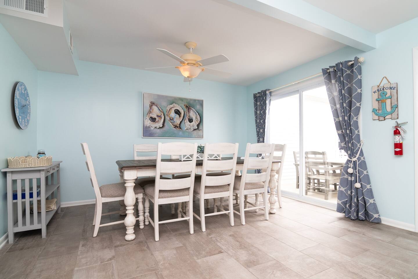 *Walk to the Beach* Ocean Block Condo - Pool photo 26