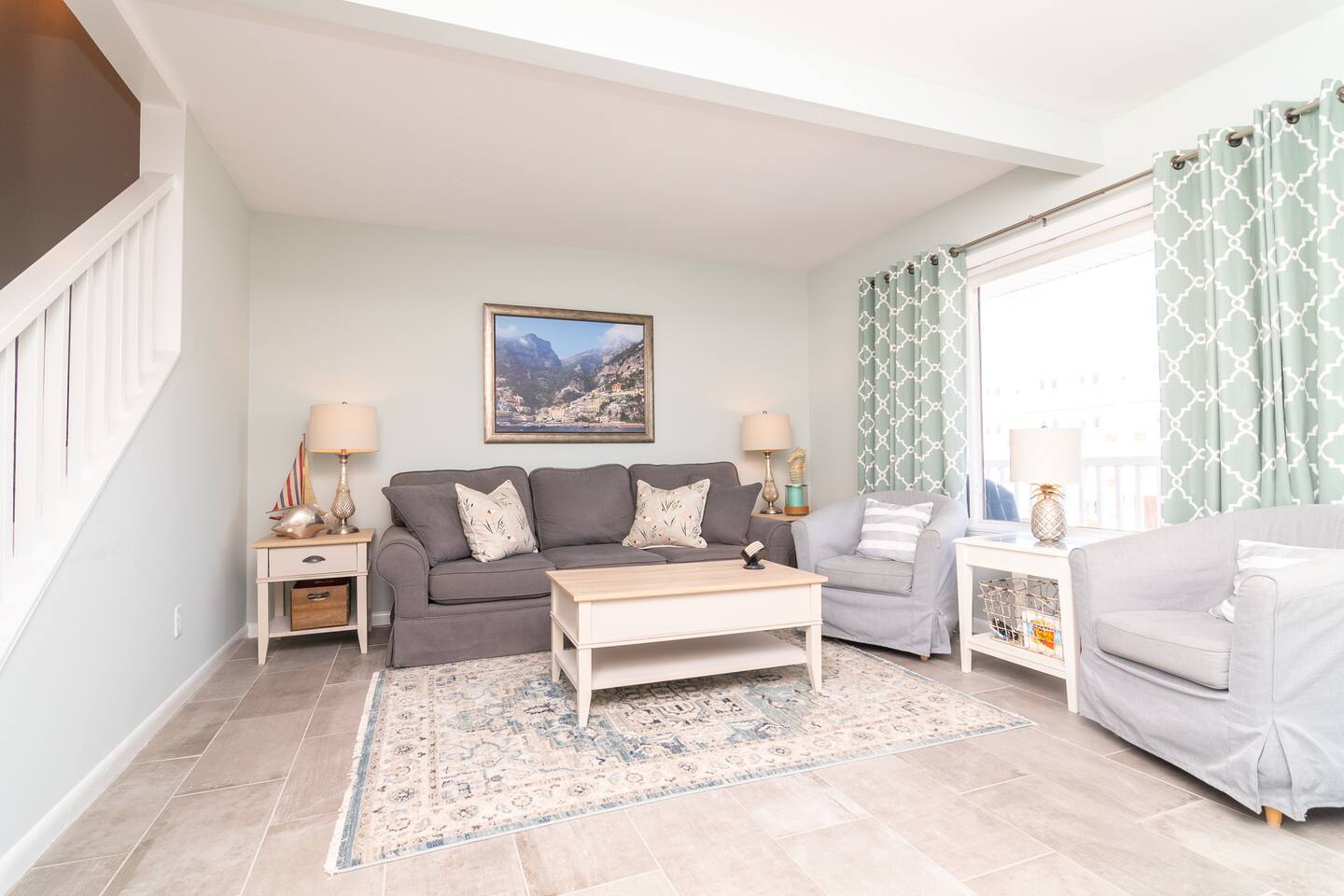 *Walk to the Beach* Ocean Block Condo - Pool photo 3