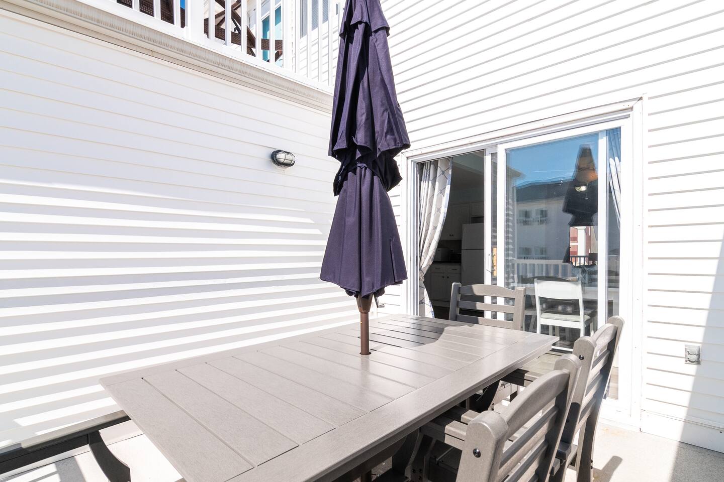*Walk to the Beach* Ocean Block Condo - Pool photo 28