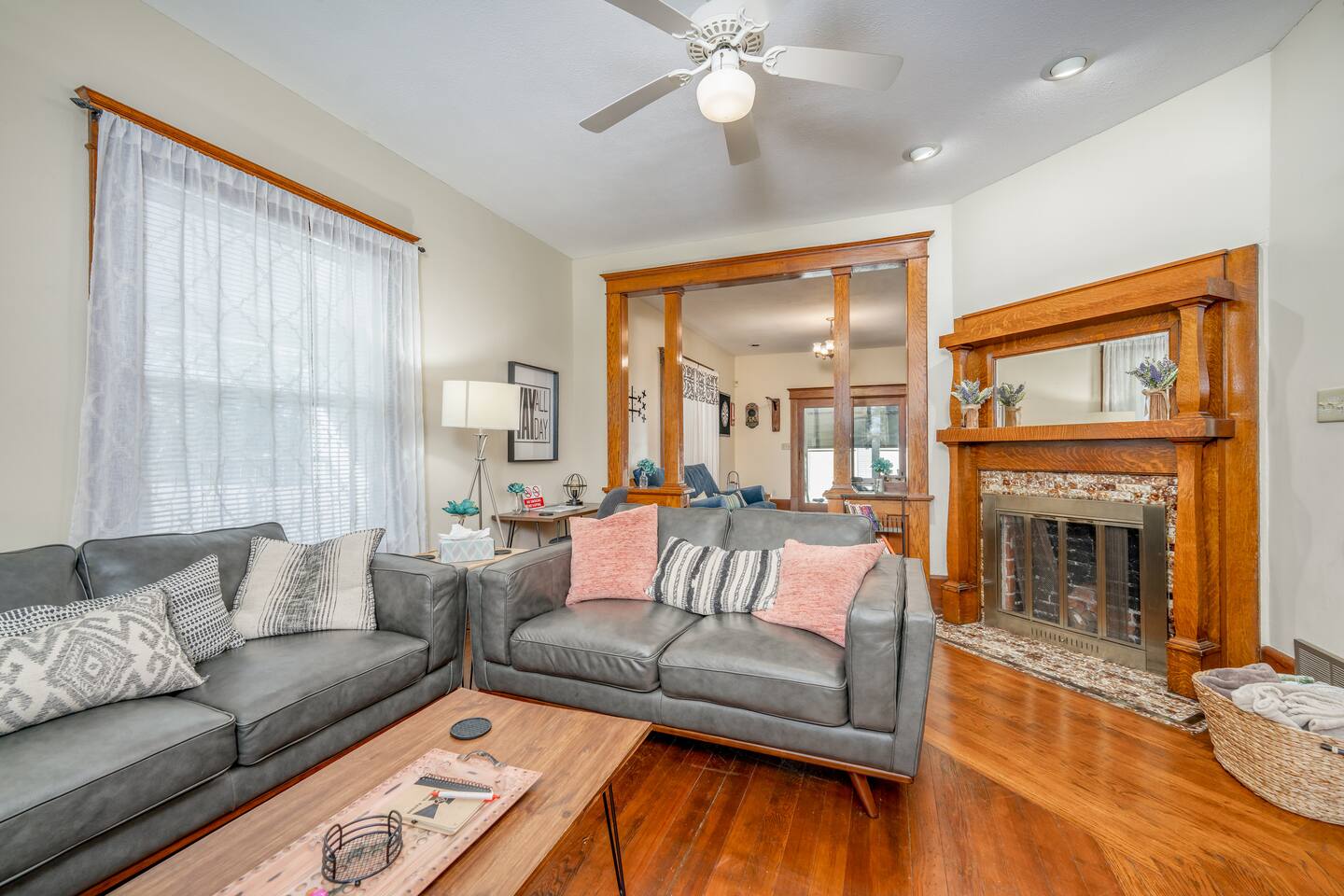 Game Room, Home Gym, & Private Patio W/ POOL!