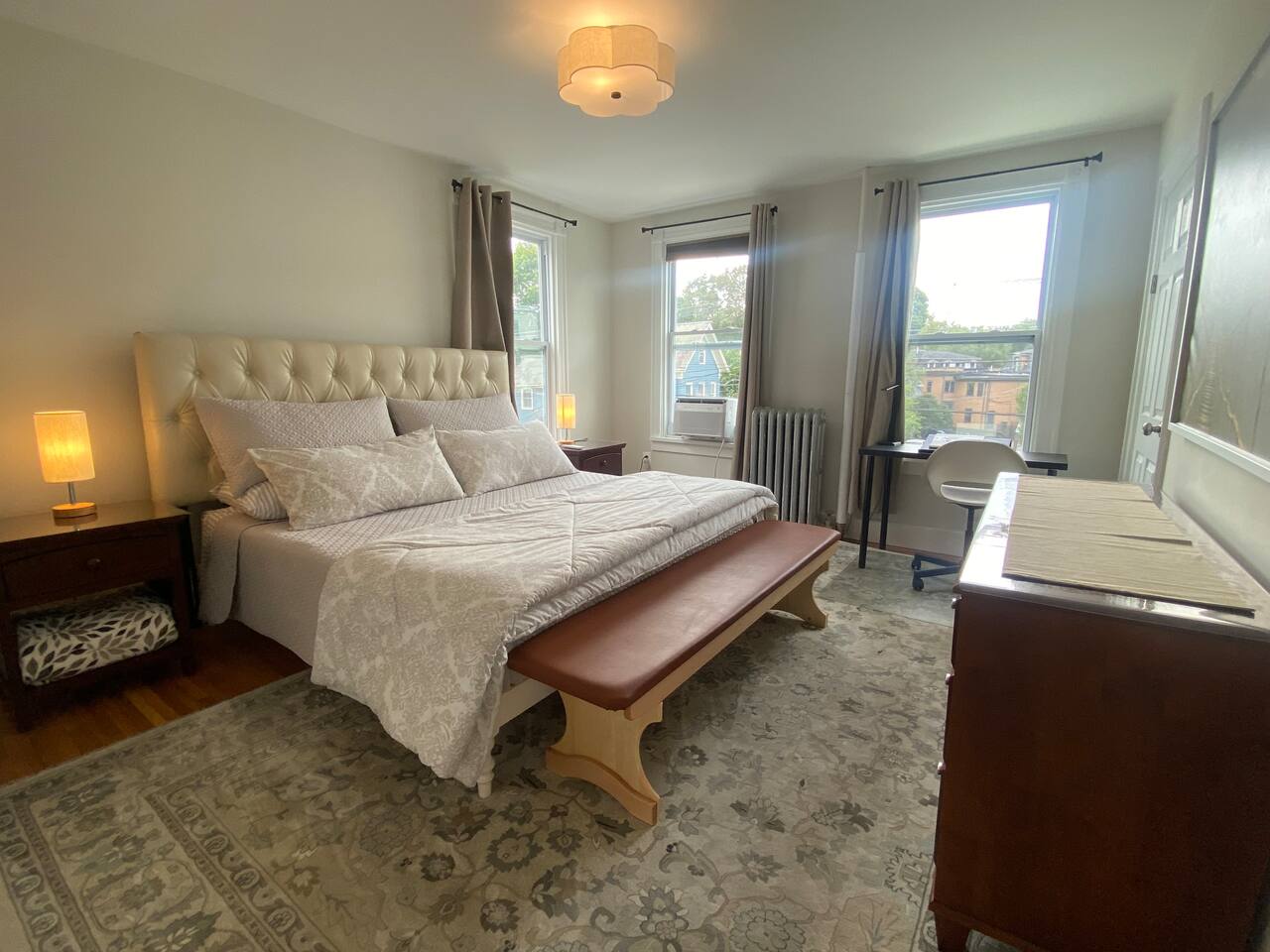 Boston 2Bd Kg&Qn Harvard MIT Subway with parking 2