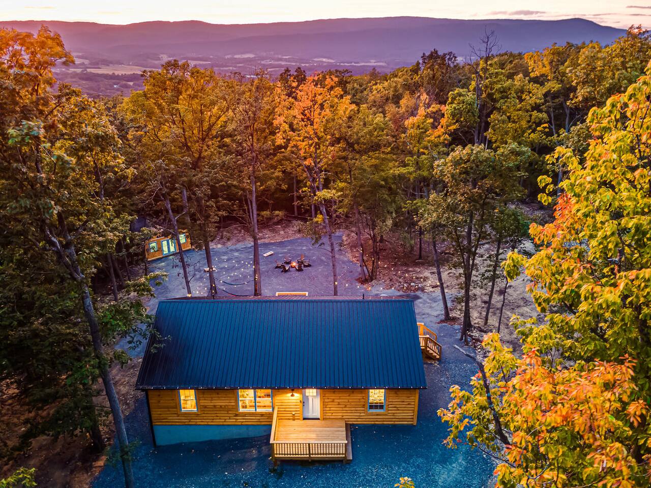 River Access, Hot Tub, Game Shack, Hammocks